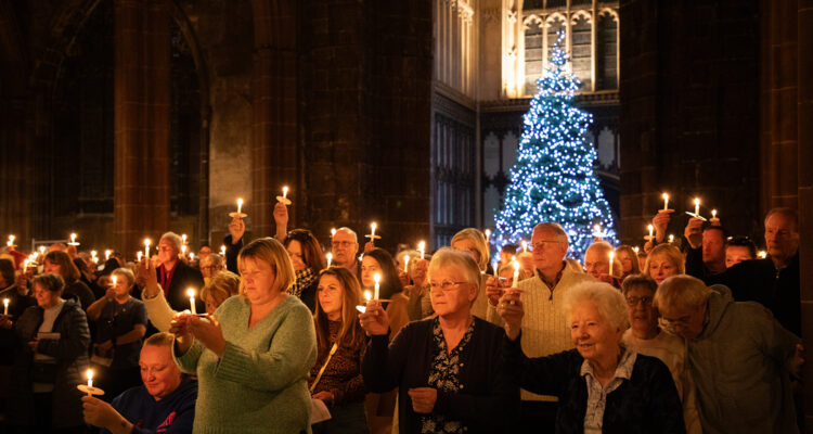 Light Up a Life at Manchester Cathedral